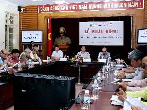 Triển lãm ảnh nghệ thuật 2012 Lần đầu có giải riêng cho ảnh màu, ảnh đen trắng